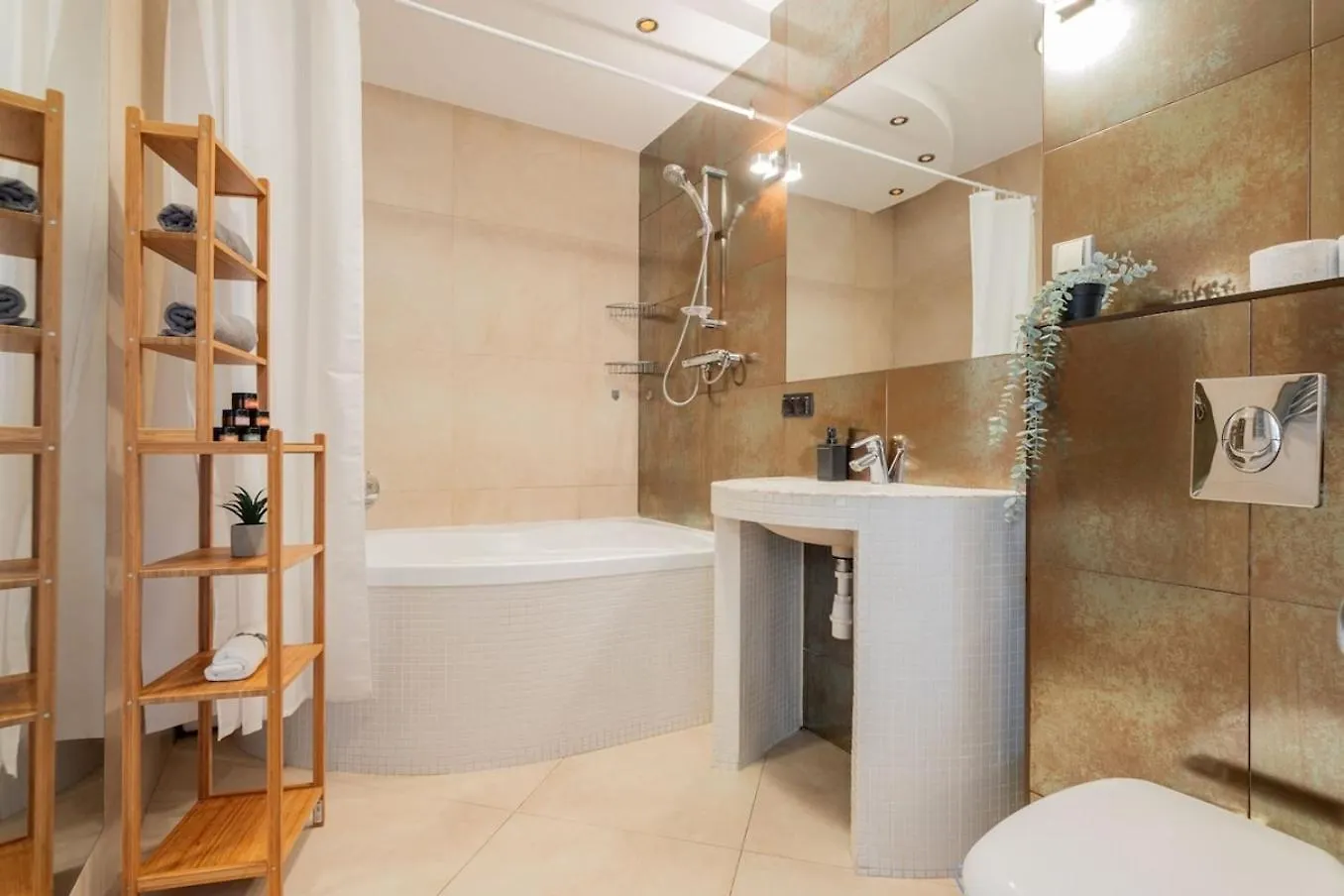 Nutmeg Apartment Wola Varšava