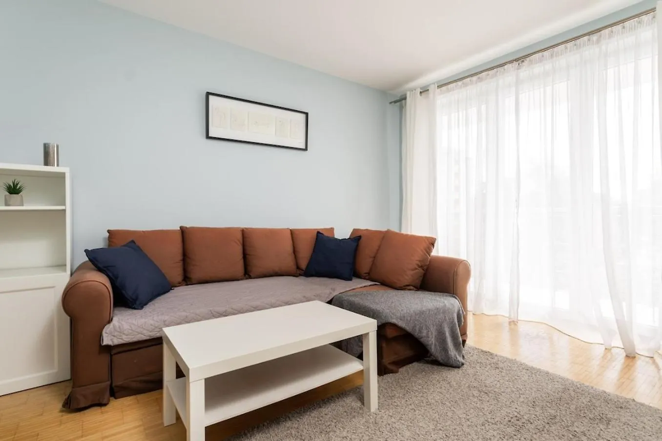 Nutmeg Apartment Wola Warsaw