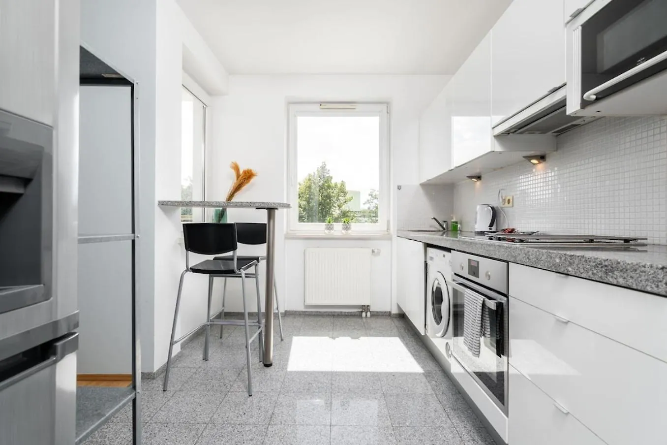 Nutmeg Apartment Wola Warsaw