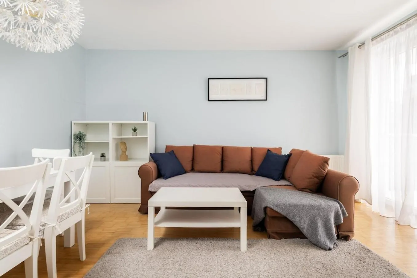 Nutmeg Apartment Wola Warsaw